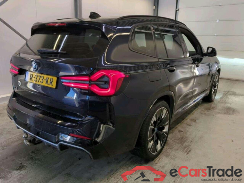 BMW iX3 High Executive #2