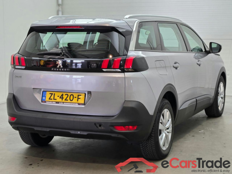 PEUGEOT 5008 1.2 PureTech Blue Lease Executive #4