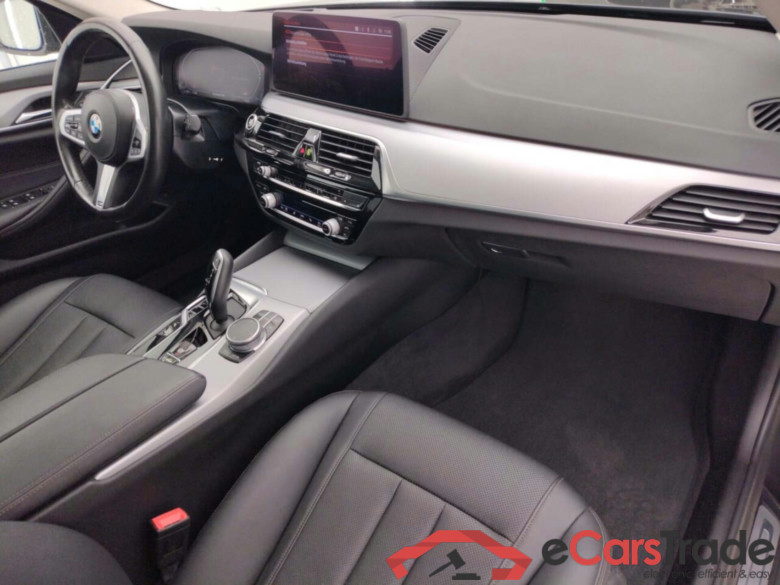 BMW 5-SERIE TOURING 530D AUT. #3