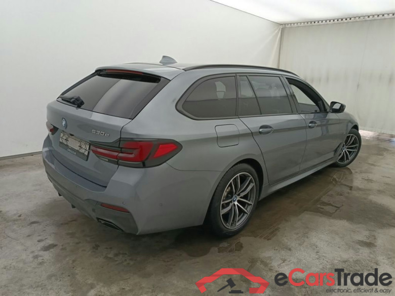 BMW 5 Reeks Touring 530e Auto 5d #2