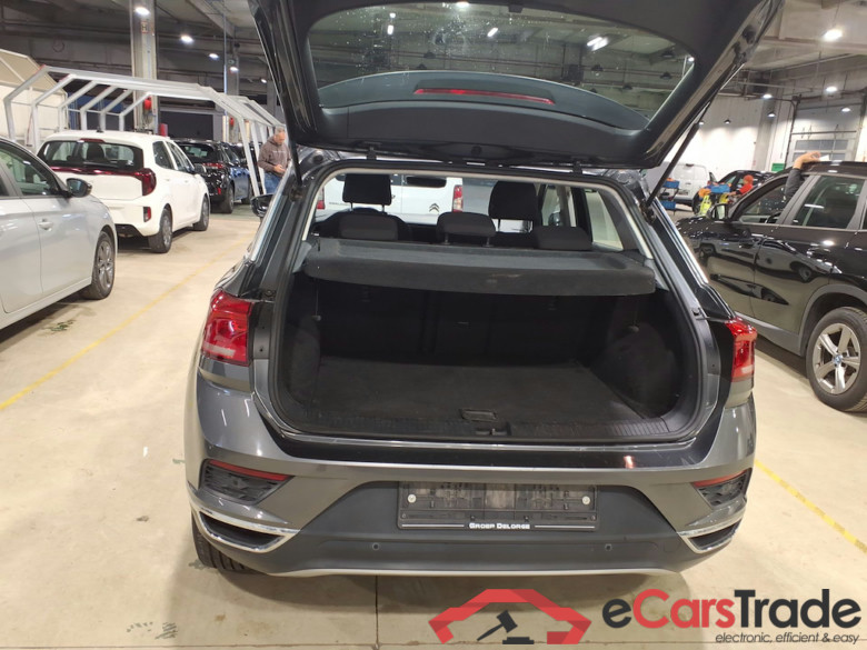 VOLKSWAGEN T-ROC 1.6 TDi SCR Style #3