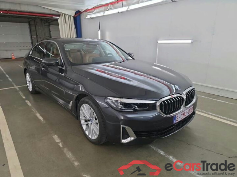 BMW 5 Reeks Berline 5 Reeks Berline 530e xDrive (PHEV) 215kW/292pk  4D/P Auto-8 - CO2 indicatief #2