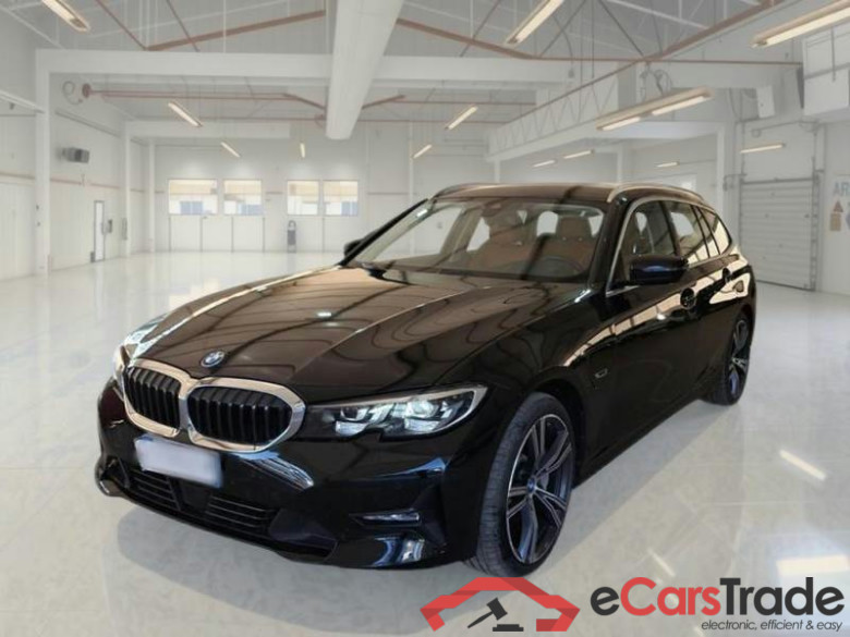 BMW SERIE 3 / 2018 / 5P / STATION WAGON 330E XDRIVE BUSINESS ADVAN. TOURING AUTO #1