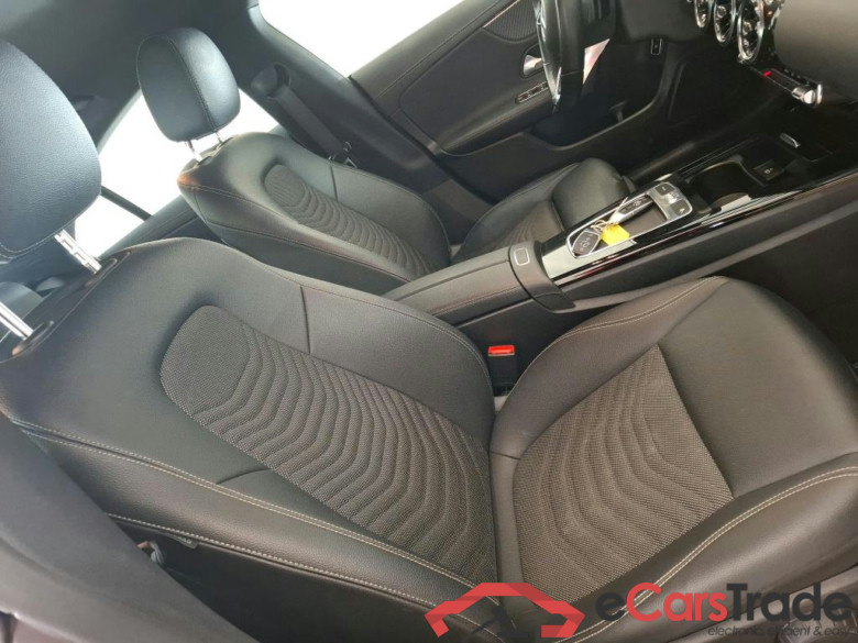 MERCEDES-BENZ CLA Coupe / 2019 / 4P / Coupé CLA 180 d Business Line BA8 #6