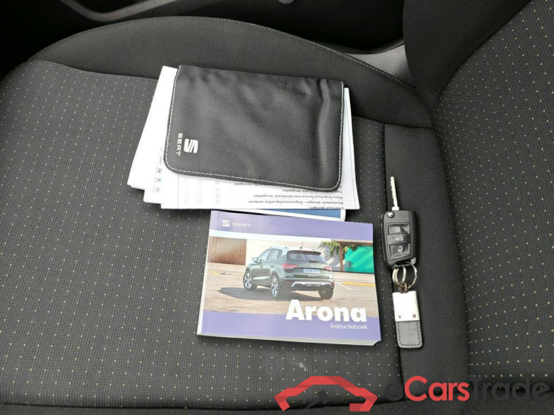SEAT Arona 70 kW #6