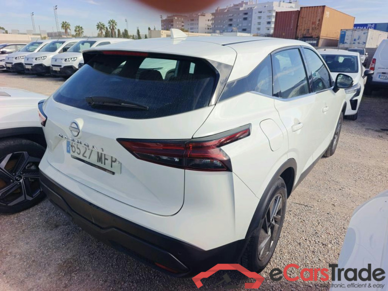 NISSAN QASHQAI / 2021 / 5P / todoterreno DIG-T 103kW (140CV) mHEV 4x2 Acenta #2