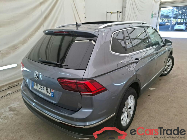 VOLKSWAGEN Tiguan Allspace / 2017 / 5P / SUV 1.5 TSI 150 EVO DSG7 Carat #3
