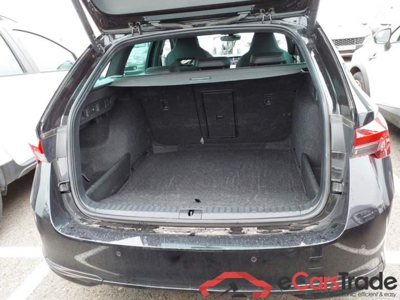 SKODA Octavia 1.5 TSI m-HEV 110 kW (150 CV) DSG 7 vel. Combi Sportline(Winterpack) #6