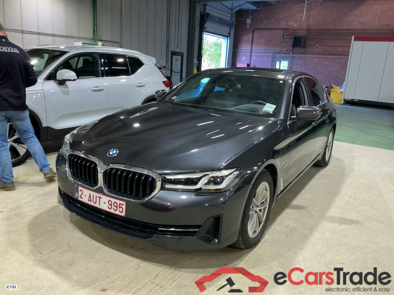 BMW 5-serie 2.0 530E 215KW AUTO