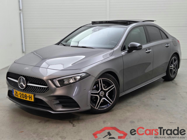 MERCEDES-BENZ A-klasse 200 Launch Edition Premium