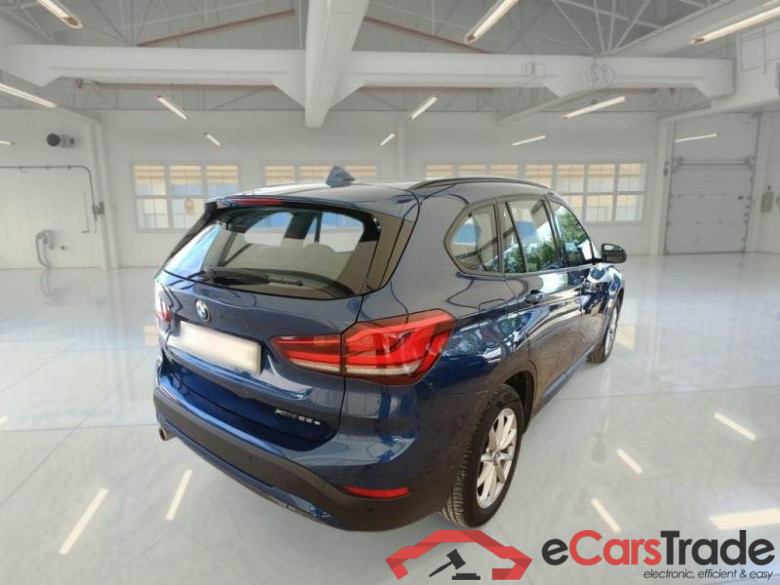 BMW X1 / 2019 / 5P / SUV XDRIVE 25E BUSINESS ADVANTAGE AUTOMATICO #2