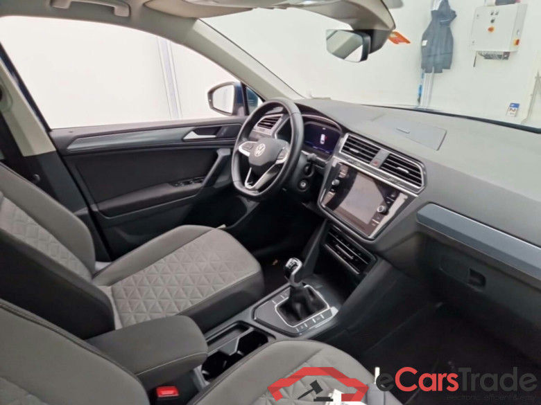 VOLKSWAGEN TIGUAN 1.5 TSI OPF LIFE #3