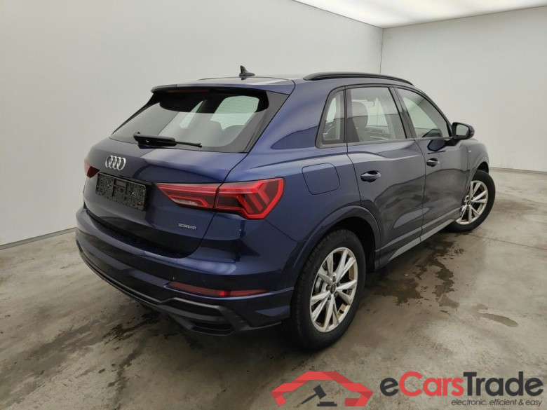 AUDI Q3 DIESEL - 2020 40 TDi 200hp Quattro S line S tronic 5d #2