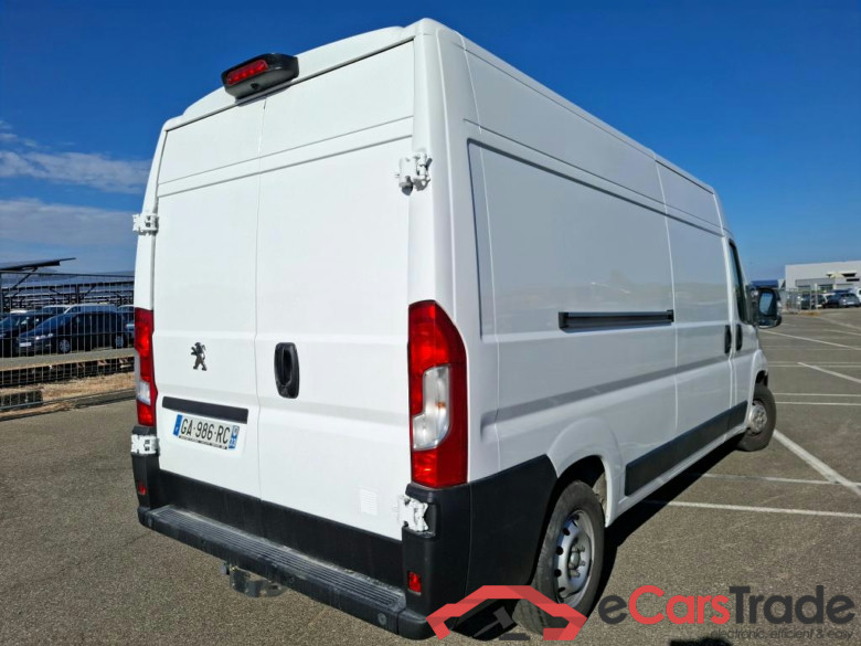 Boxer Fourgon Surélevé 335 L3H2 Premium BlueHDi 140 Stop&Start 2.2 140CV BVM6 #3