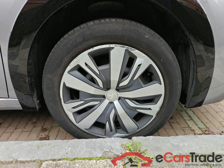 PEUGEOT e-208 100 kW #6