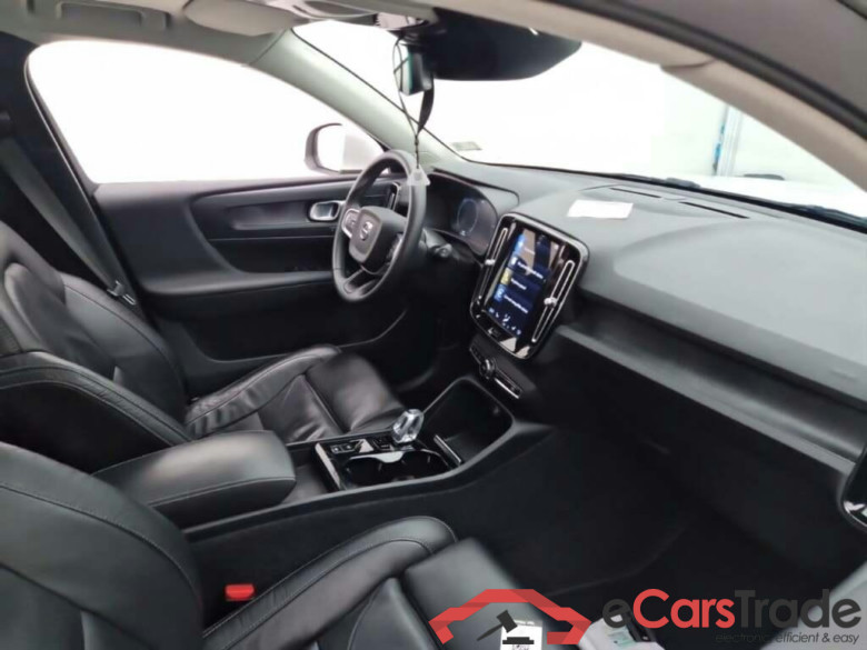 VOLVO XC40 1.5 T4 Ult. Bright #3