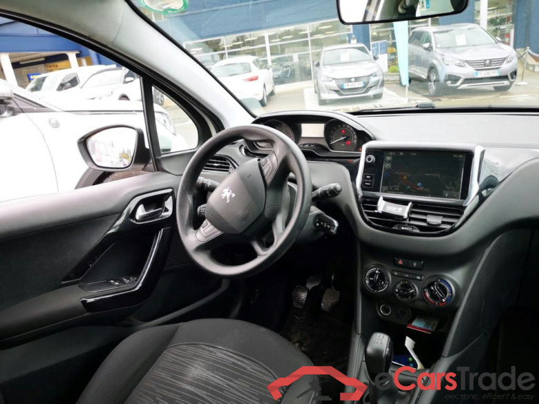 PEUGEOT 208 AFFAIRE VF 5p BER 1.6 BlueHDi 100 PACK CLIM NAVbi-corps VU #4