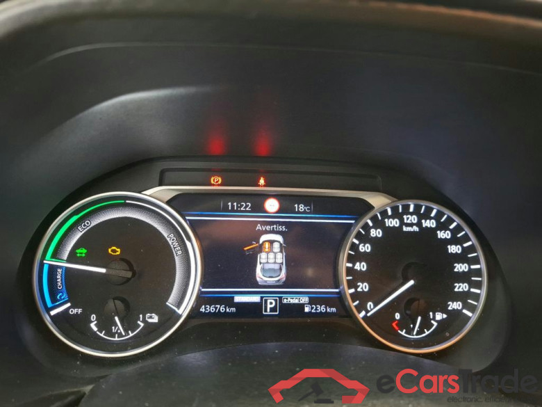 NISSAN Juke / 2019 / 5P / Crossover Hybrid 143 Business+ #6