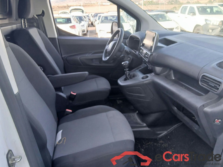 CITROEN Berlingo / 2018 / 4P / furgón derivado de turismo Talla M BlueHDi 100 CLUB #6