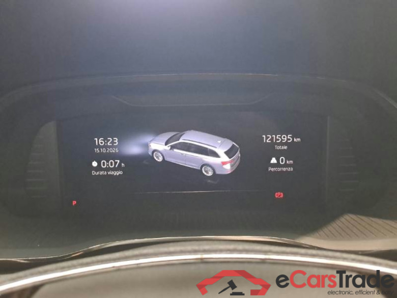 SKODA OCTAVIA WAGON / 2020 / 5P / STATION WAGON 1.5 TSI G-TEC EXECUTIVE DSG #4