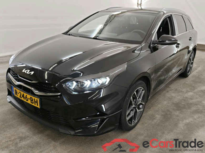 Kia Ceed Sportswagon 1.5 T-GDi DynamicLine 5d #1