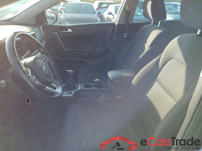 KIA Sportage / 2018 / 5P / todoterreno 1.6MHEV Drive 100kW(136CV) 4x2(Crist Tintados)(CX) #6