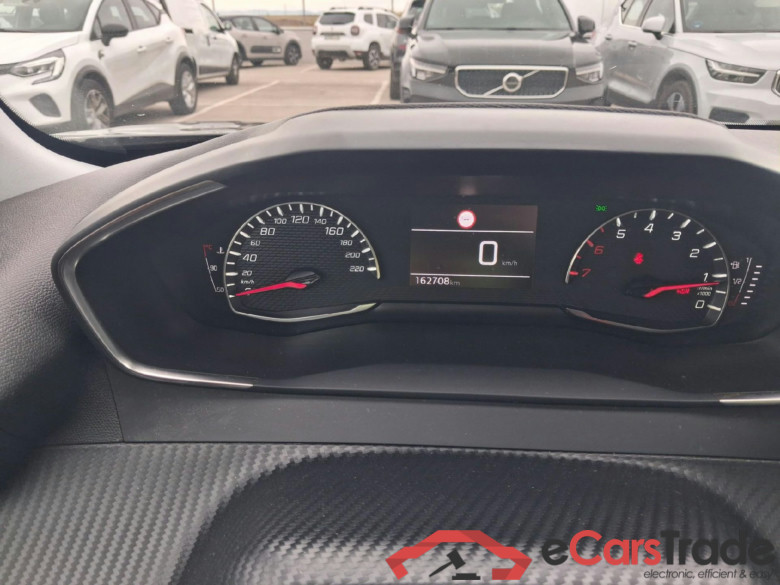 PEUGEOT 2008 / 2019 / 5P / todoterreno Active Pack BlueHDI 81kW (110CV) #4
