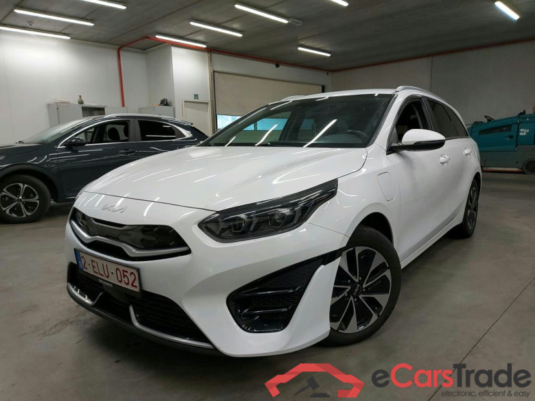 KIA - KIA CEED SPORTWAGON GDi PHEV 141PK DCT Business Line  * HYBRID *
