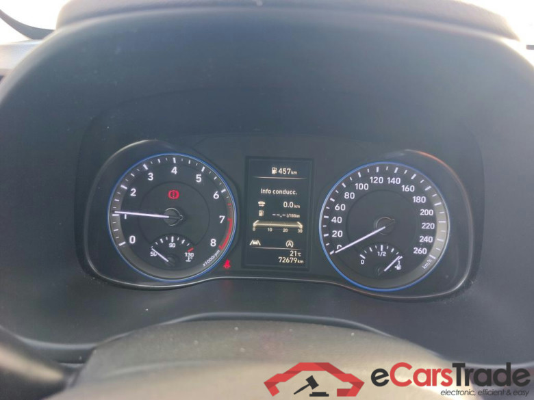 HYUNDAI Kona / 2020 / 5P / todoterreno 1.0 TGDI Klass 4X2 #4