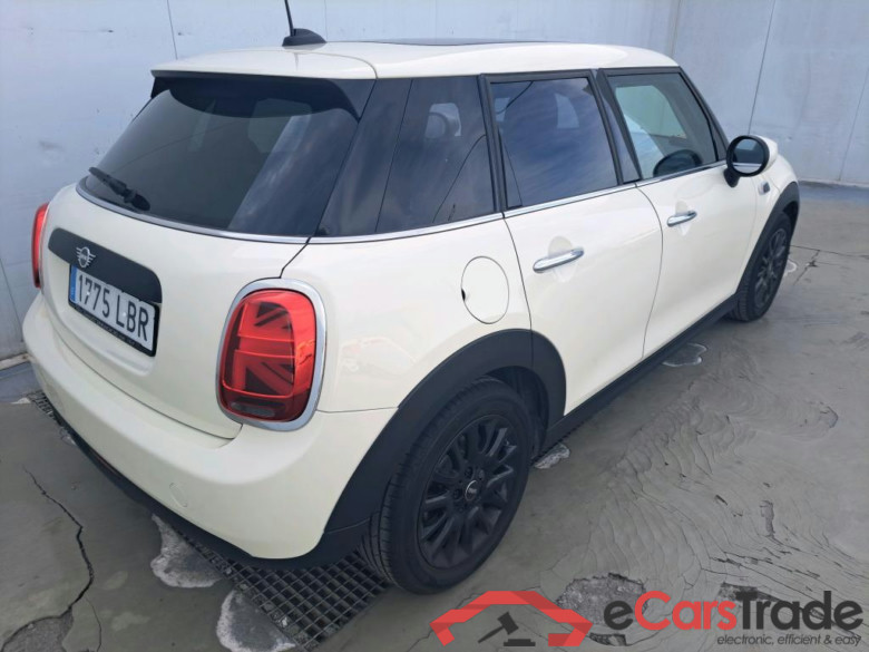 MINI MINI / 2014 / 5P / berlina con portón ONE 5 PUERTAS (CX) #2