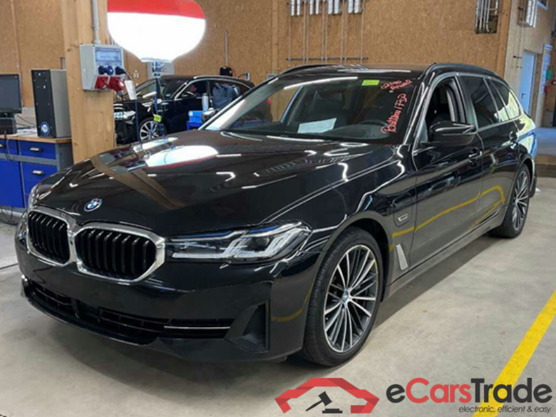 Baureihe 5 Touring 530 e xDrive 2.0 215KW AT8 E6d