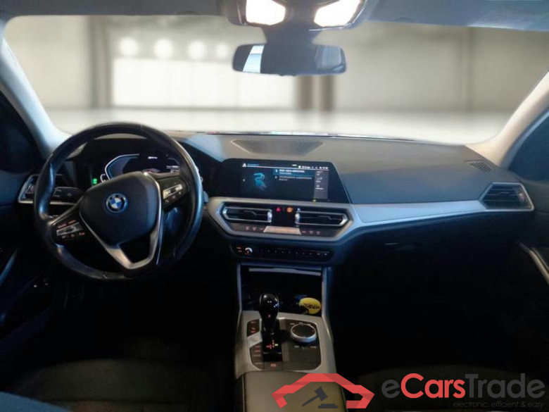 BMW SERIE 3 / 2018 / 5P / STATION WAGON 330E BUSINESS ADVANTAGE TOURING AUTO #3