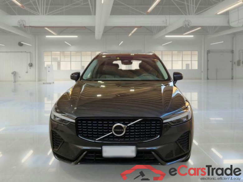 VOLVO XC60 / 2021 / 5P / SUV B4 D AUTOMATICO PLUS DARK #6