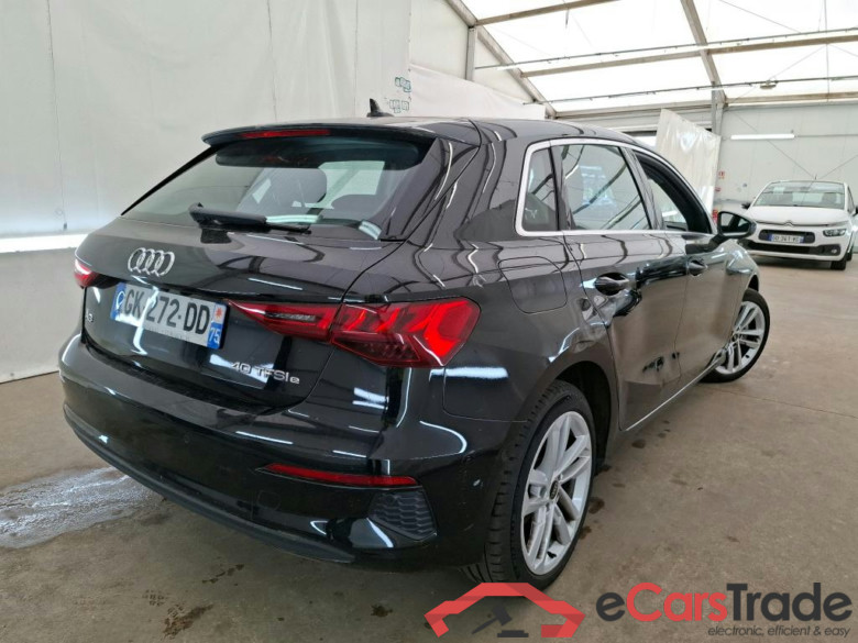 AUDI A3 Sportback / 2020 / 5P / Berline 40 TFSI e 204 S Tronic Business Line #4