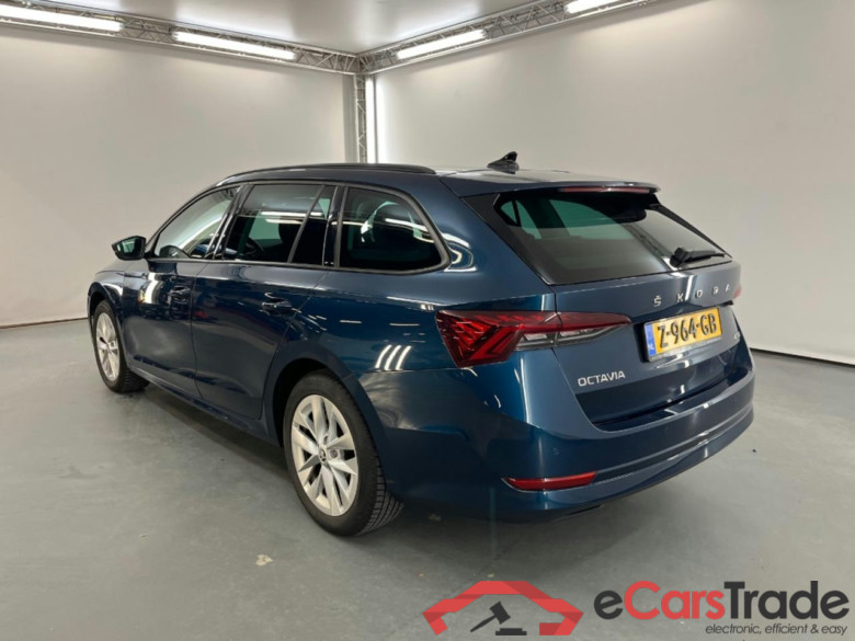 SKODA OCTAVIA COMBI 1.0 e-TSI Business Edition #3