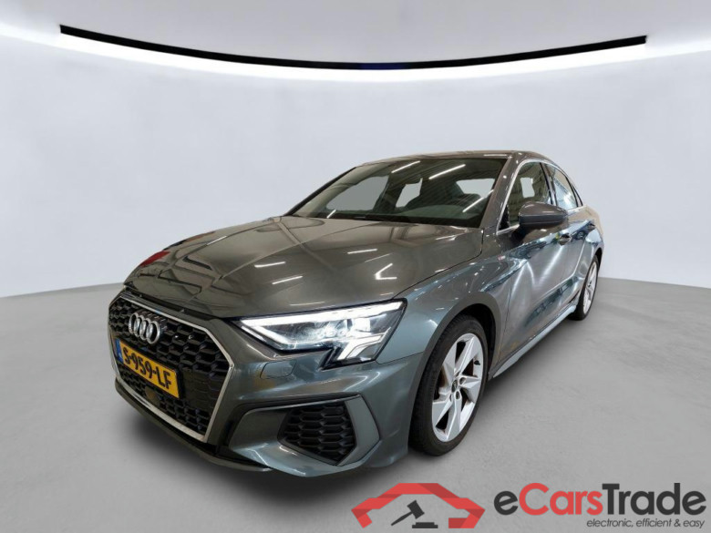 AUDI A3 Limousine 81 kW #1