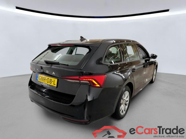 SKODA Octavia Combi 85 kW #5