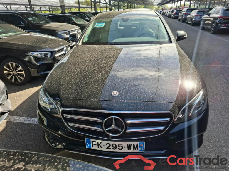 MERCEDES-BENZ Classe E Berline / 2016 / 4P / Berline 2.0 E 220 D AVANTGARDE LINE AUTO #1