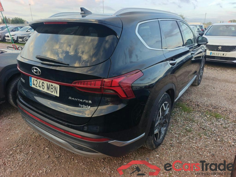 HYUNDAI Santa Fe / 2021 / 5P / todoterreno 1.6 TGDi HEV Tecno Auto 4x2 #2