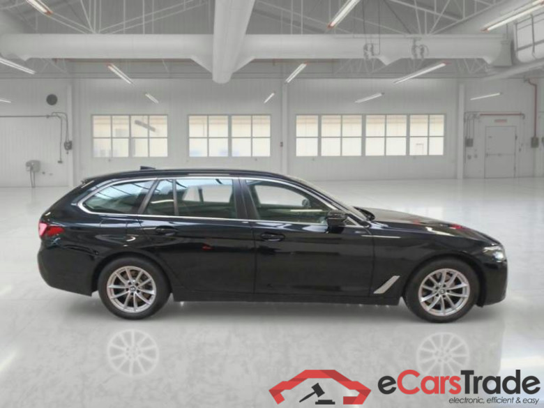 BMW SERIE 5 / 2020 / 5P / STATION WAGON 520D AUT BUSINESS MH48V TOURING #6