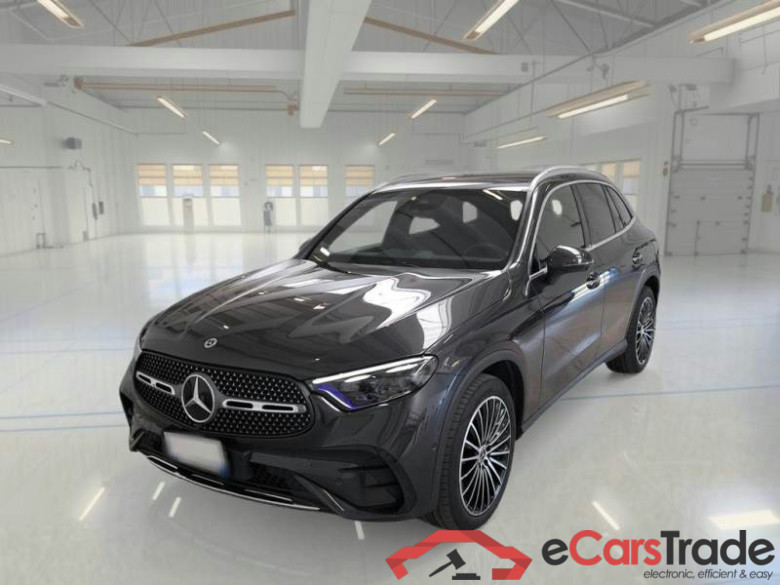 MERCEDES-BENZ GLC / 2022 / 5P / SUV GLC 220D 4M MILD HYB. AMG PREMIUM PLUS