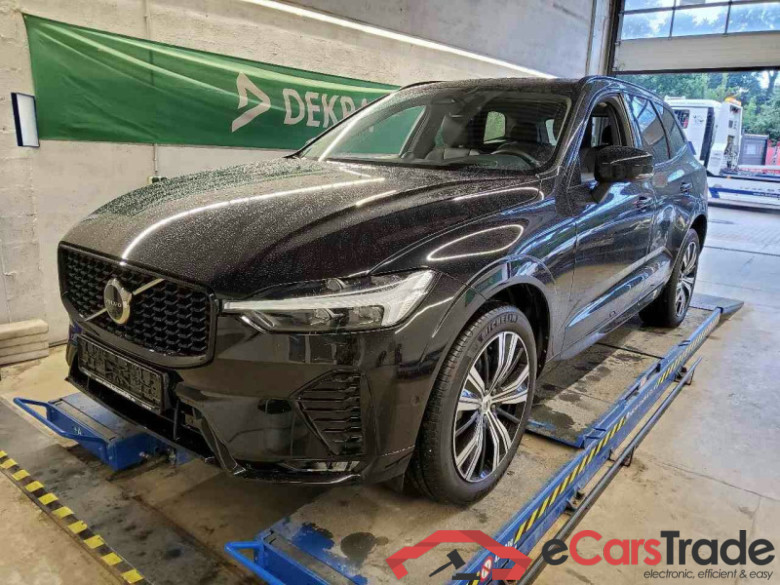 Volvo XC60 (03.2017->) DE - SUV5 B5 (Benzin) AWD EU6d, Ultimate Dark Mild-Hybrid, (Facelift) 2022 - 202