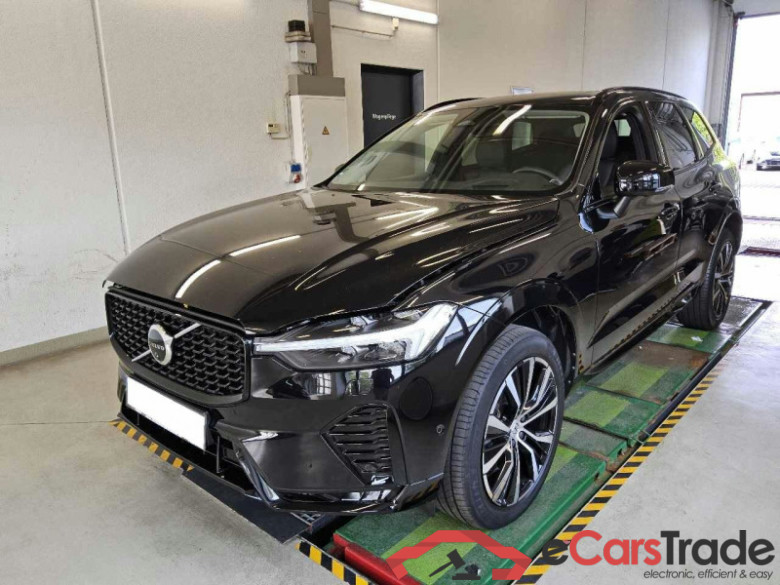 Volvo XC60 (03.2017->) DE - SUV5 B5 (Benzin) AWD EU6d, Ultimate Dark Mild-Hybrid, (Facelift) 2022 - 202