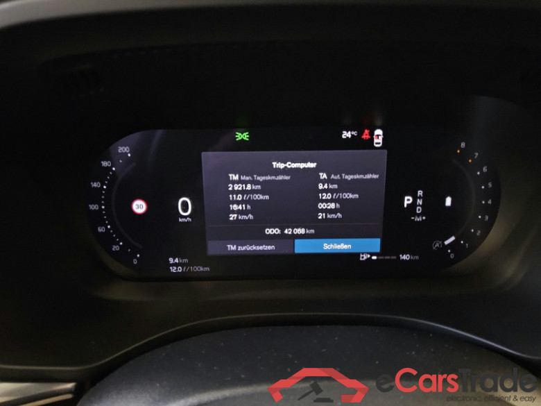Volvo XC60 (03.2017->) DE - SUV5 B5 (Benzin) AWD EU6d, Ultimate Dark Mild-Hybrid, (Facelift) 2022 - 202 #6