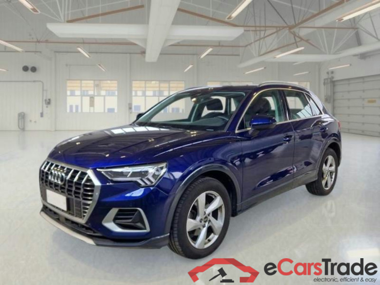 AUDI Q3 / 2018 / 5P / SUV 35 TDI QUATTRO S TRONIC BUSINESS ADVANCE #1