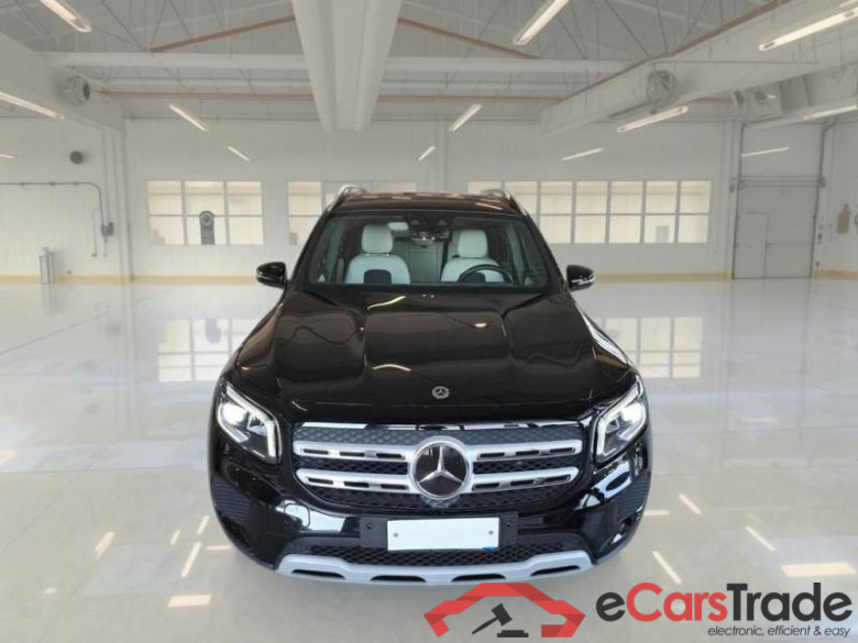 MERCEDES-BENZ GLB / 2019 / 5P / SUV GLB 200 D AUTOMATIC 4MATIC SPORT #6