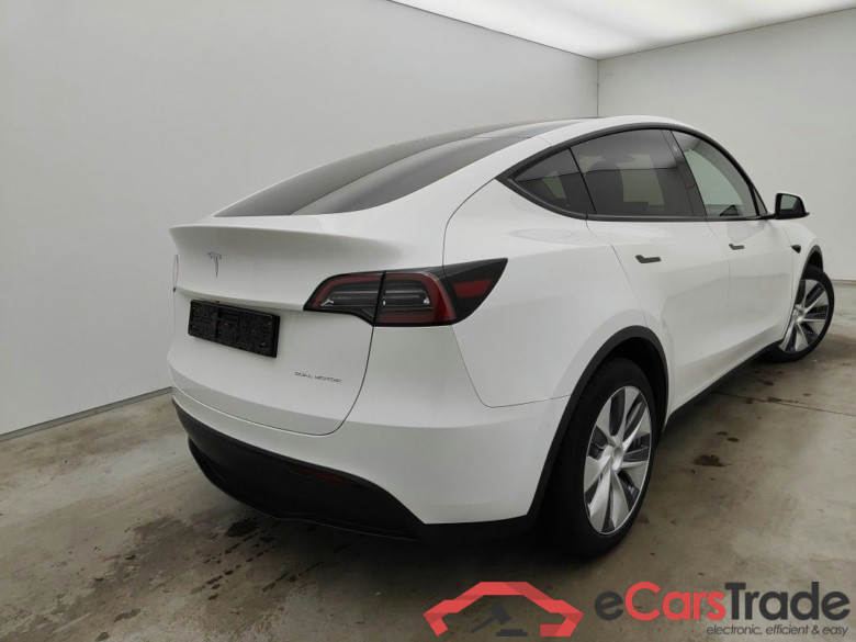 TESLA MODEL Y 72.5 kWh Dual Motor Long Range (324 kW) 5d #2
